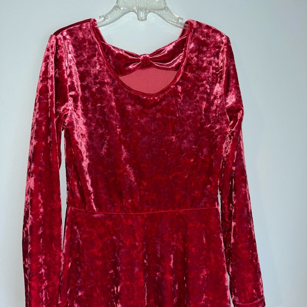 Velour Dress Raspberry Color Size 7/8 - Picture 2 of 2